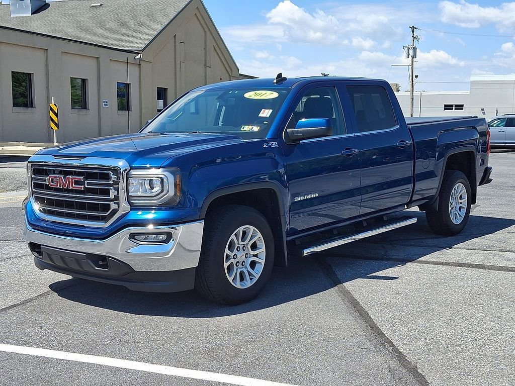 Used 2017 GMC Sierra 1500 SLE w/ SLE Value Package AWD/4WD image 3