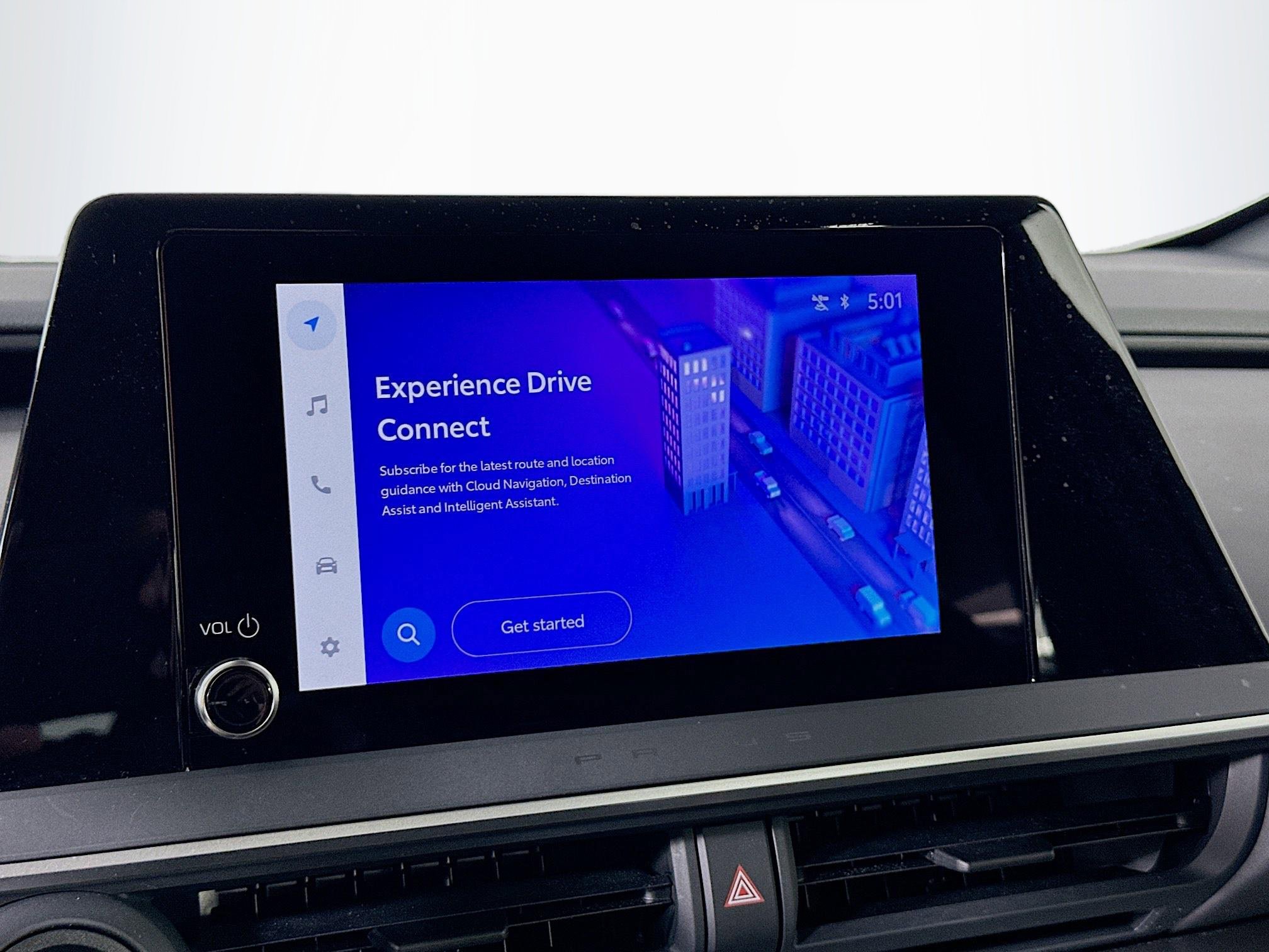 Used 2025 Toyota Prius LE image 22