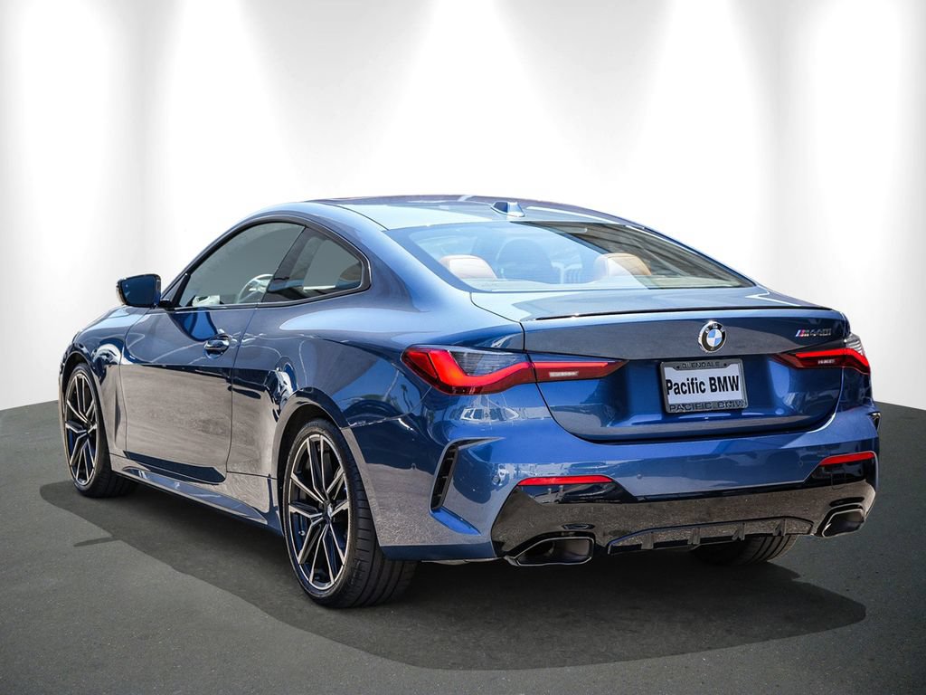 Used 2024 BMW M440i Coupe w/ Premium Package RWD image 4