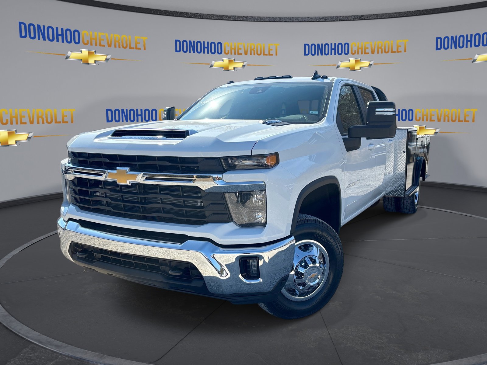 New 2026 Chevrolet Silverado 3500 LT w/ Convenience Package image 4