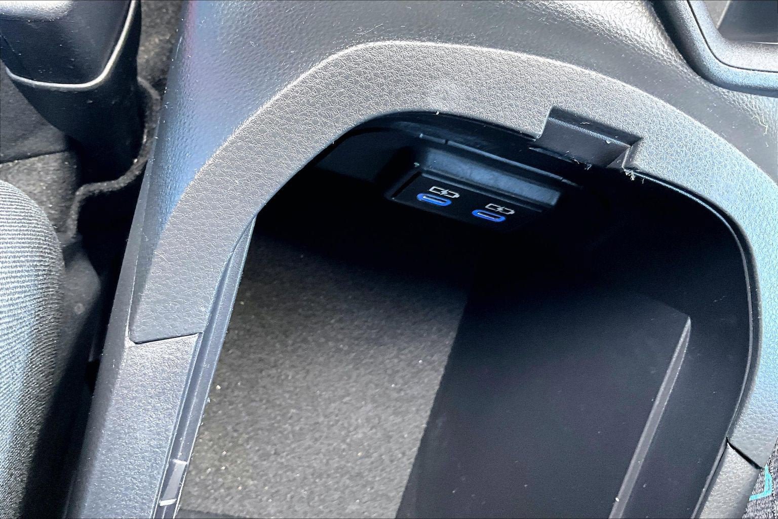 Used 2022 Toyota RAV4 LE AWD/4WD image 31