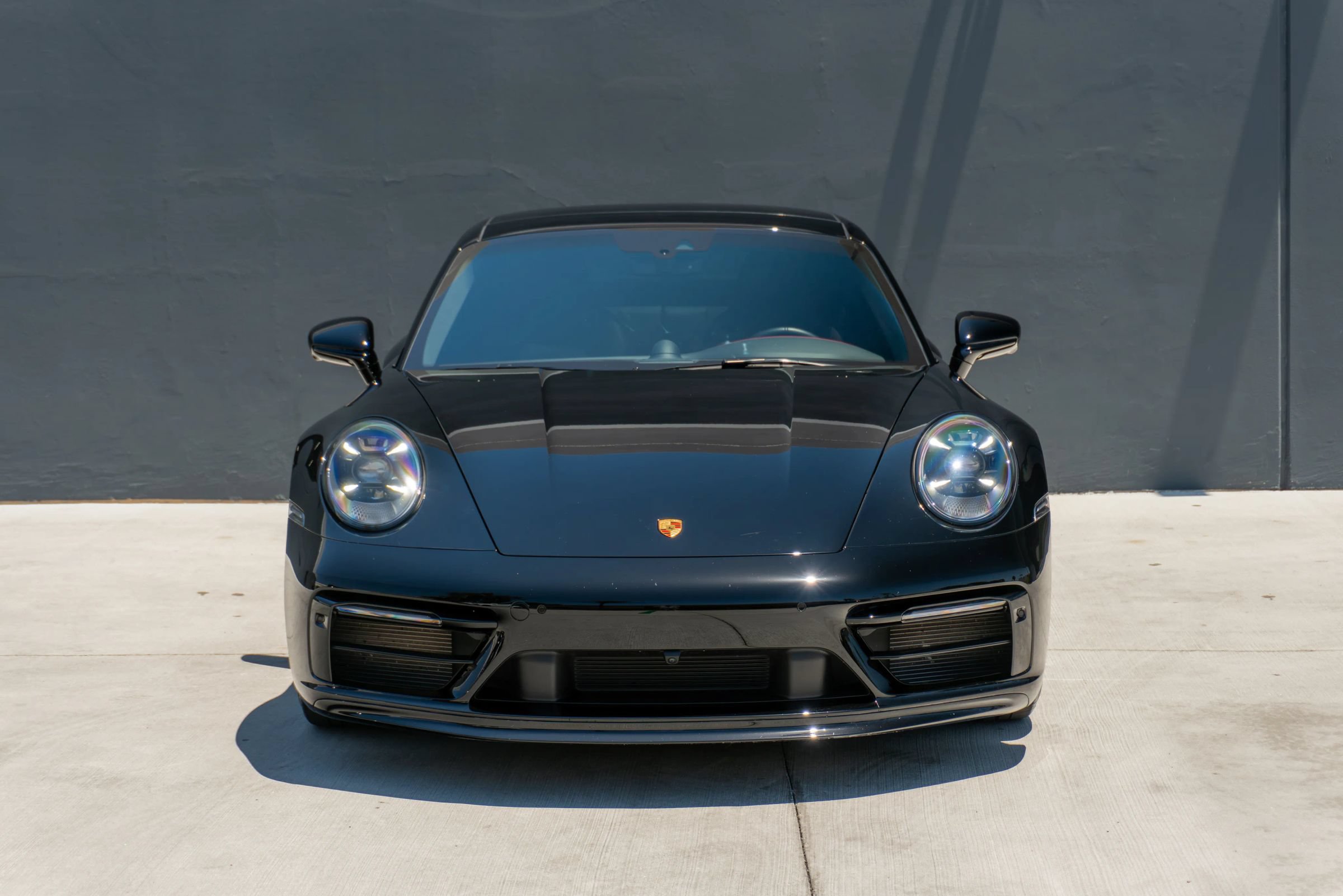 Used 2024 Porsche 911 Carrera S RWD image 4
