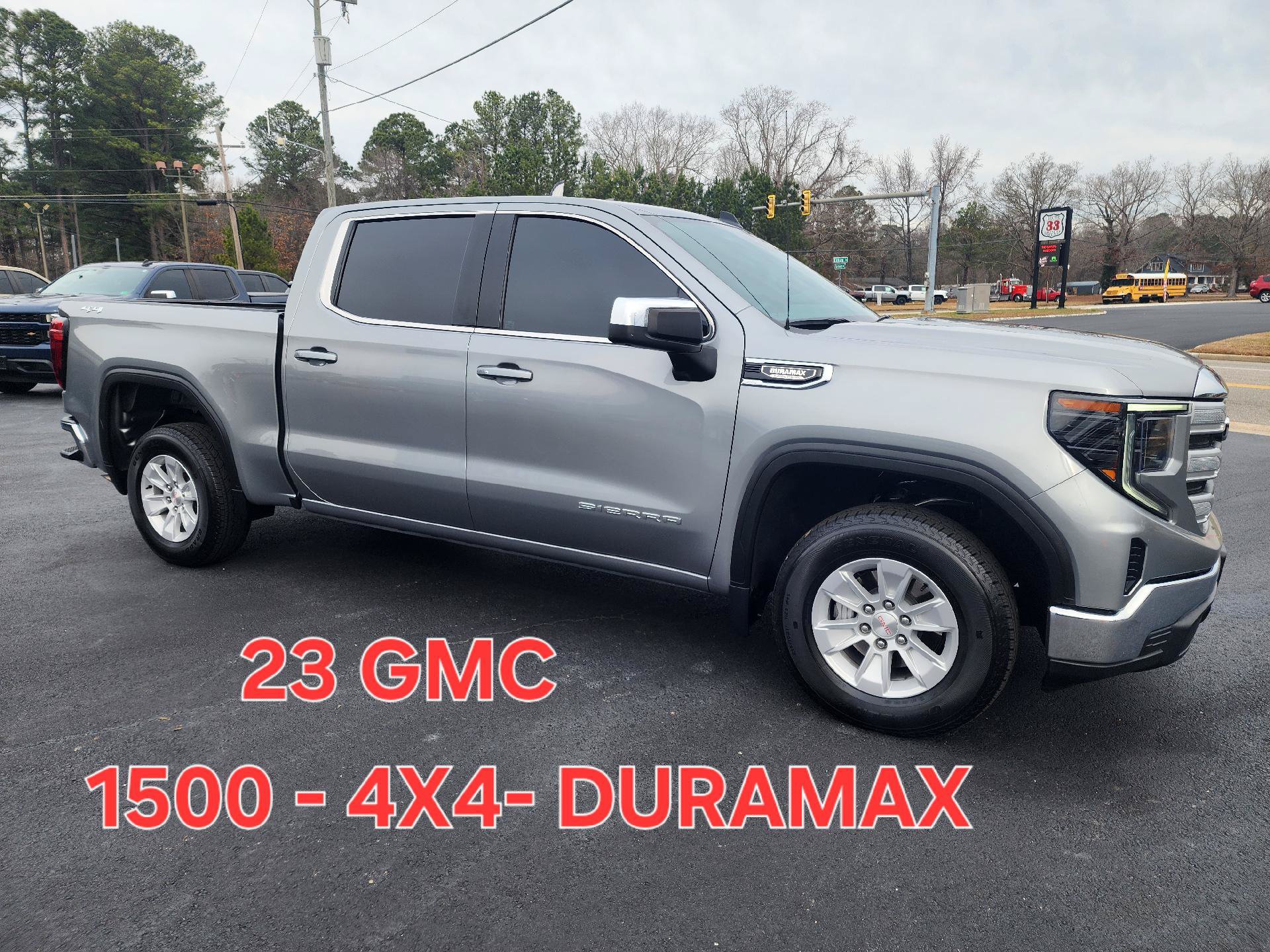 Used 2023 GMC Sierra 1500 SLE AWD/4WD image 1