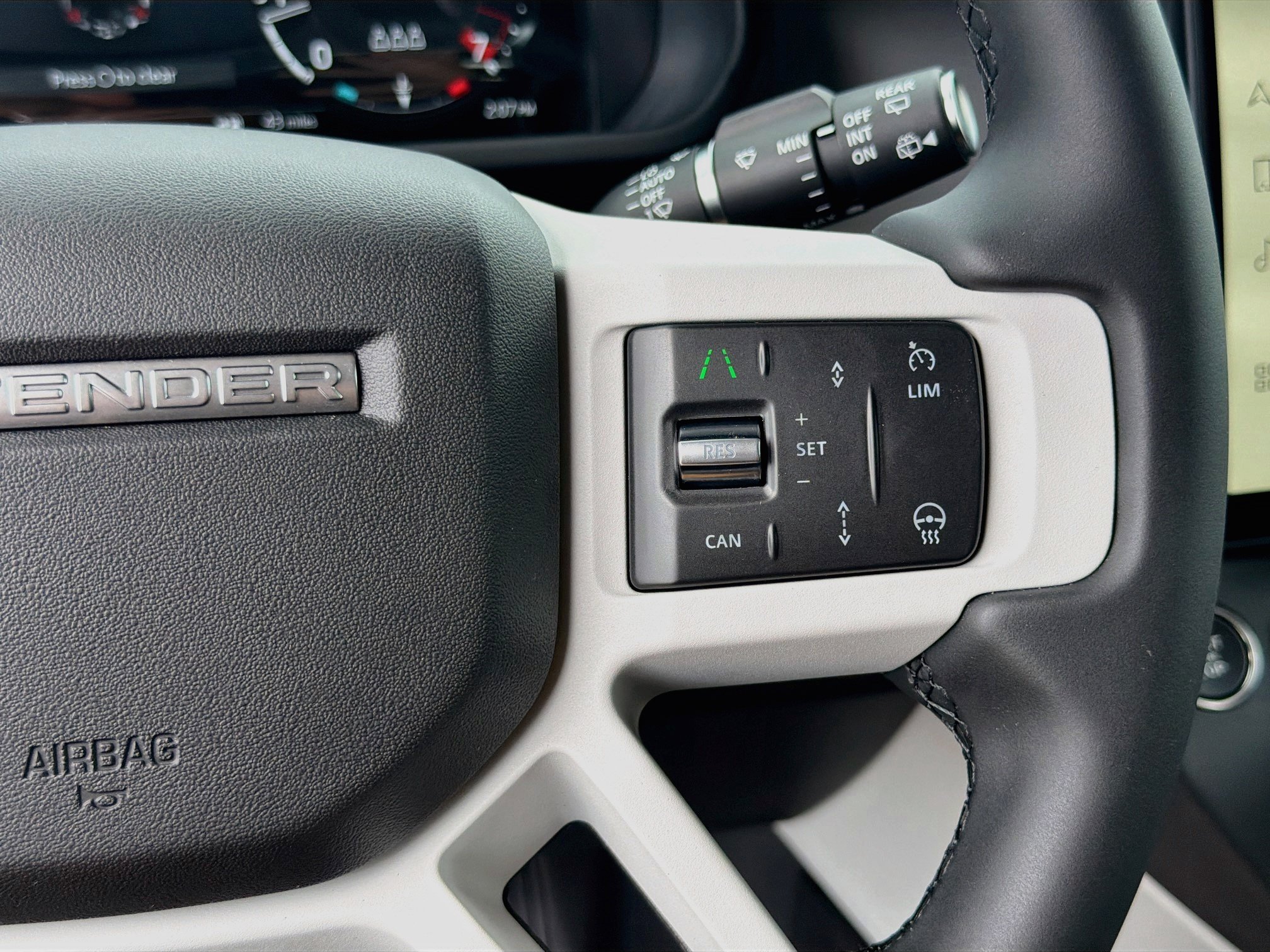 New 2026 Land Rover Defender 110 S AWD/4WD image 38