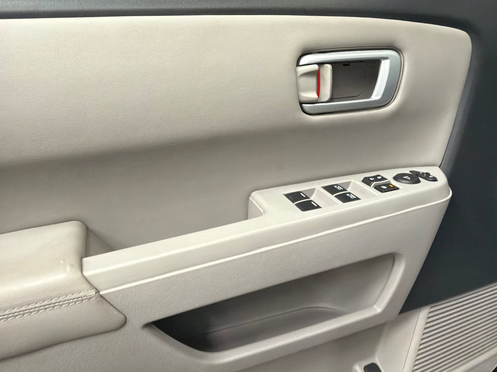 Used 2014 Honda Pilot EX-L image 33