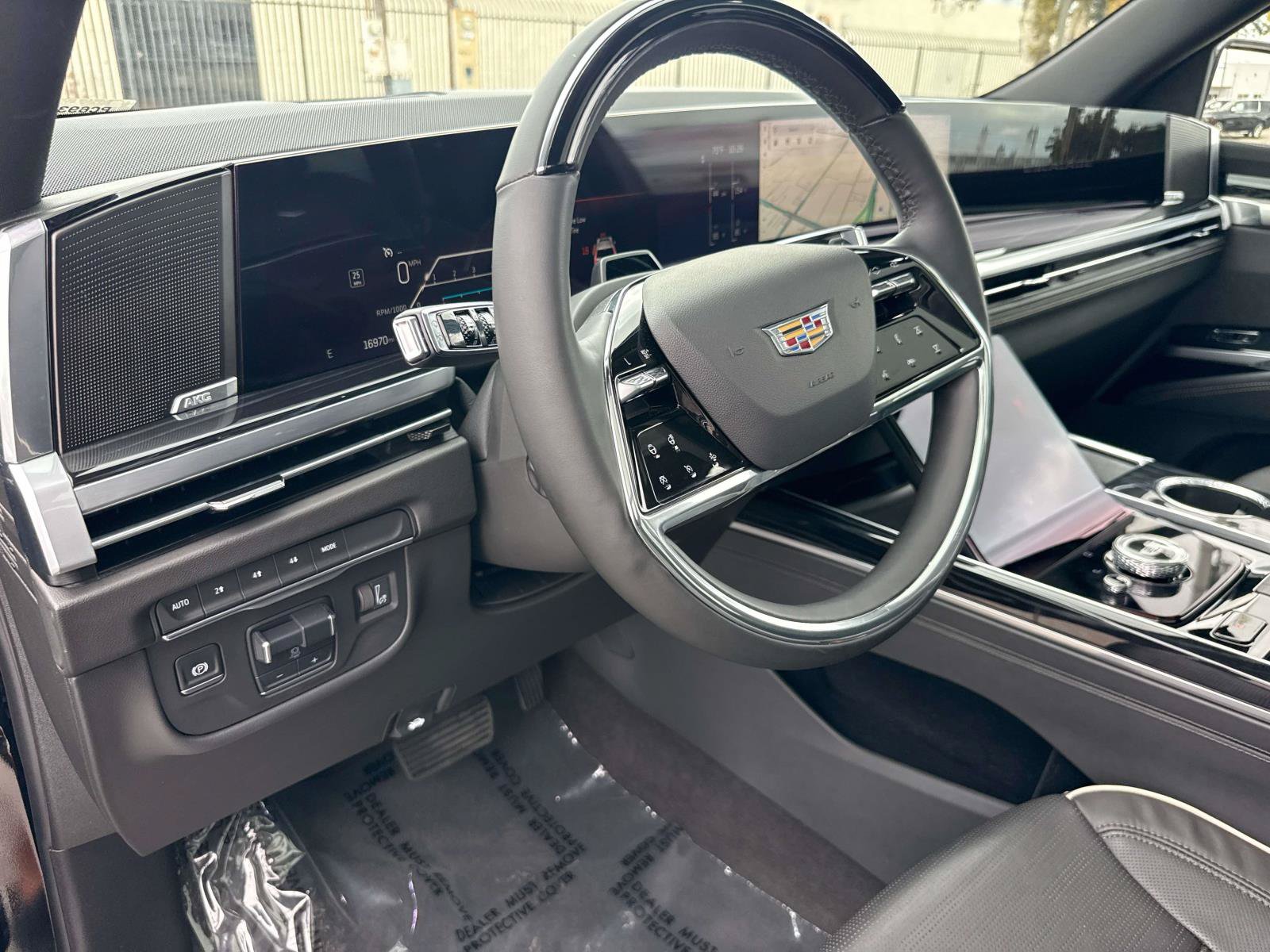 Used 2025 Cadillac Escalade ESV Sport AWD/4WD image 30