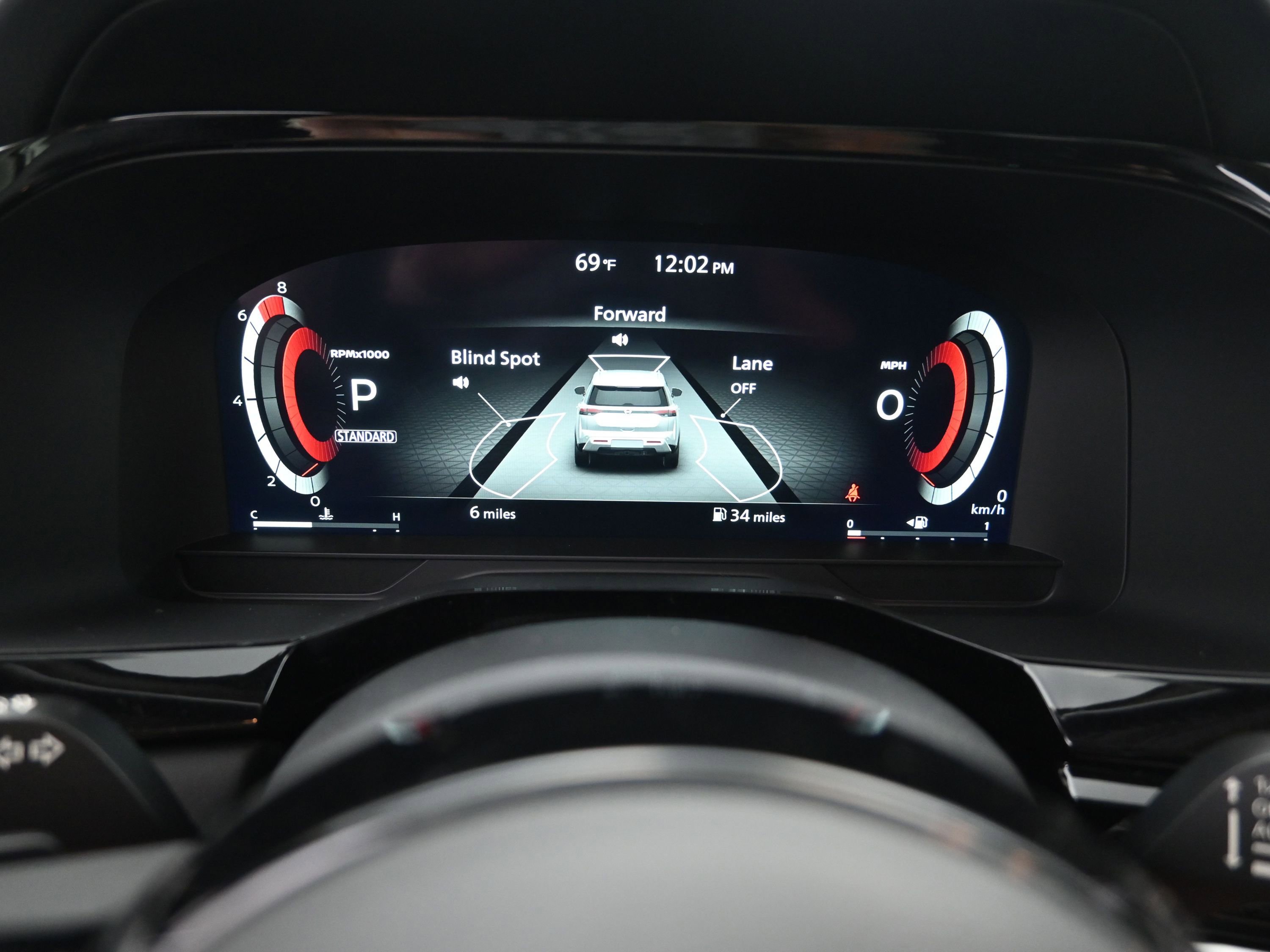 New 2025 Nissan Pathfinder Platinum image 13