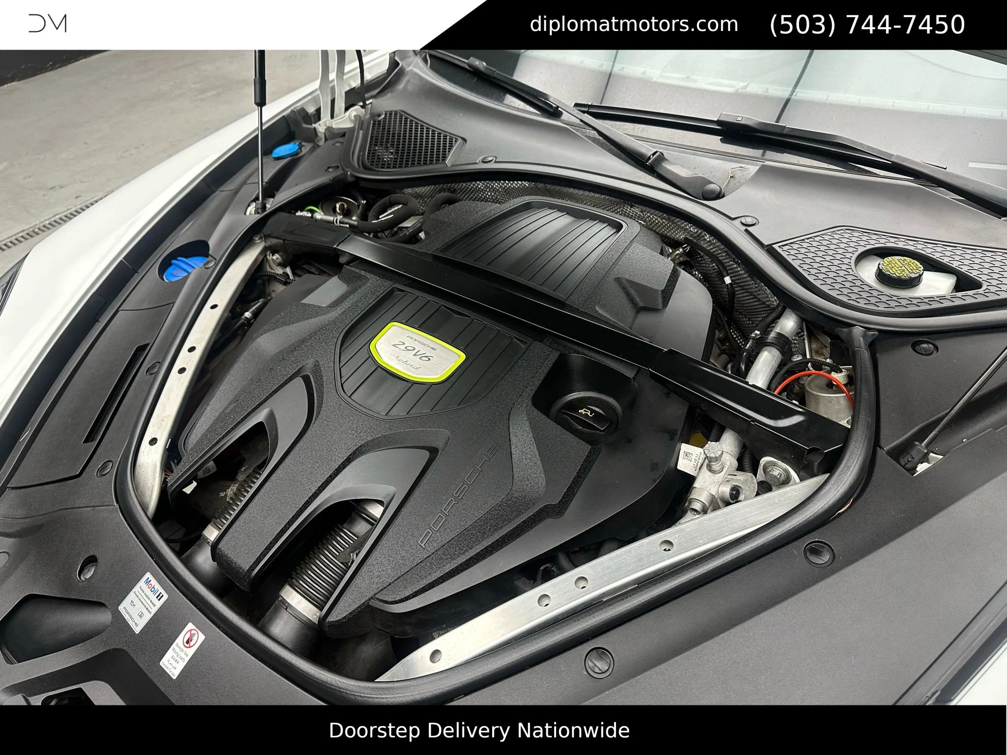 Used 2018 Porsche Panamera 4 image 45