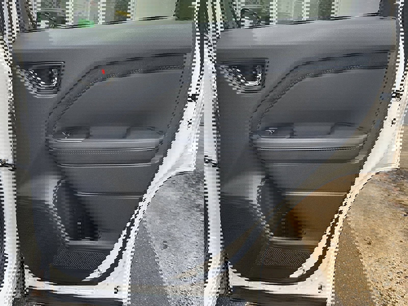 Used 2025 Subaru Forester Limited w/ Protection Package (1PH) image 24