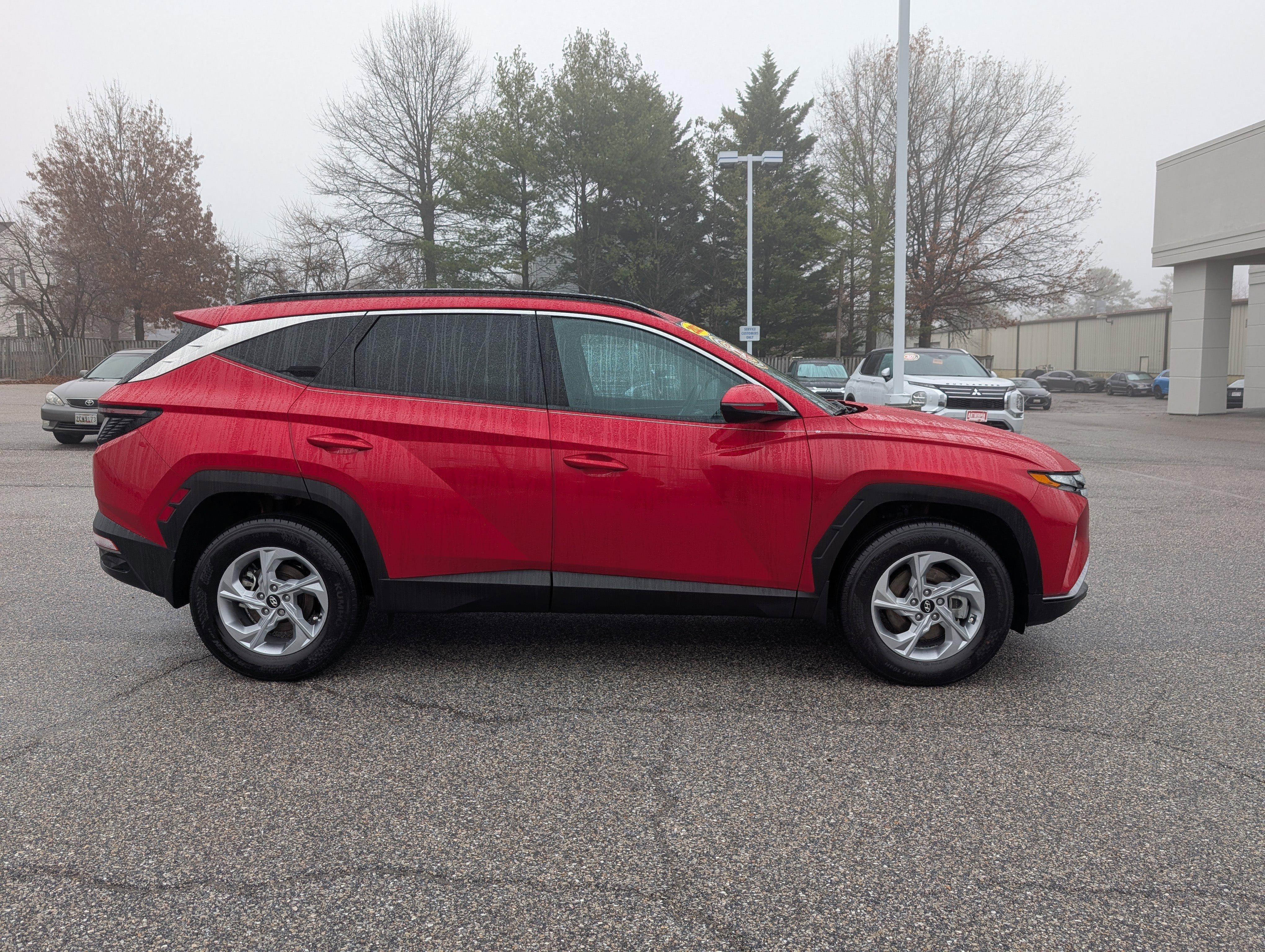 Used 2023 Hyundai Tucson SEL image 2