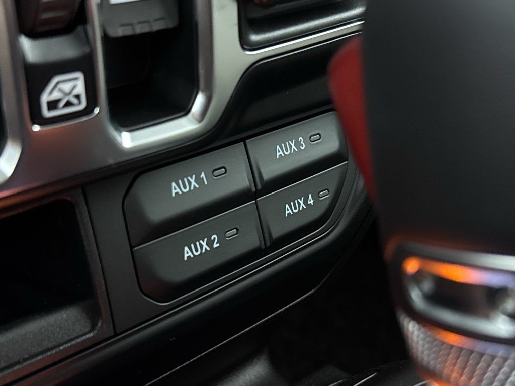 New 2026 Jeep Gladiator Sport AWD/4WD image 27