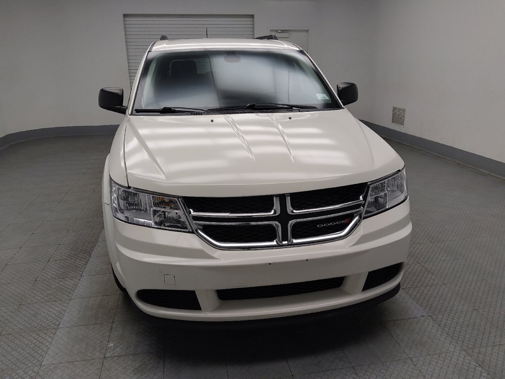 Used 2018 Dodge Journey SE w/ Connectivity Group FWD image 14