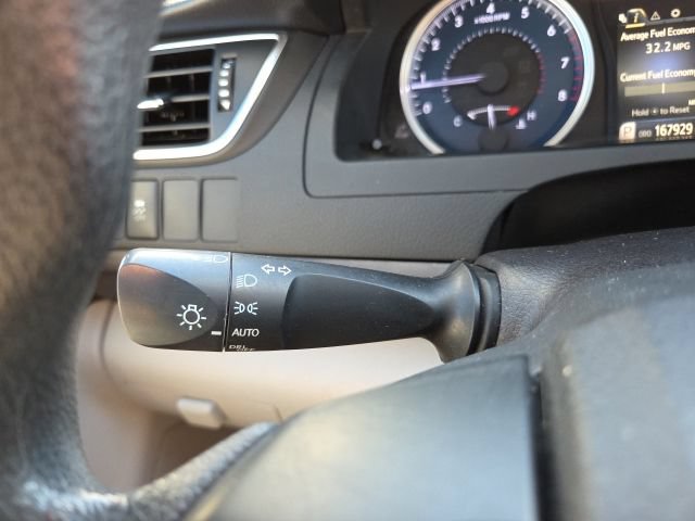 Used 2017 Toyota Camry LE FWD image 33