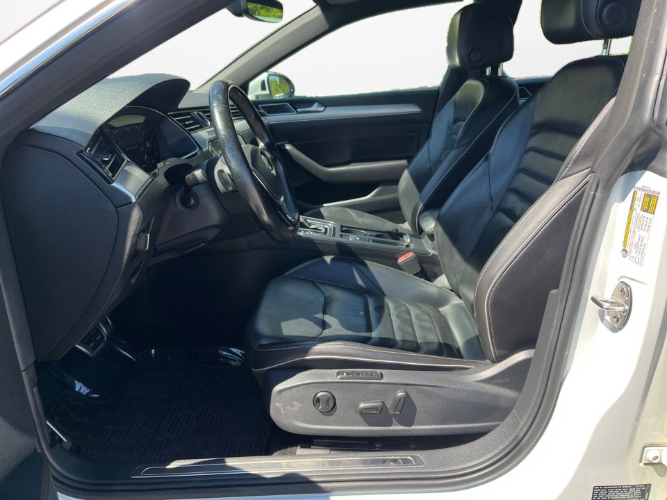 Used 2019 Volkswagen Arteon SEL FWD image 11