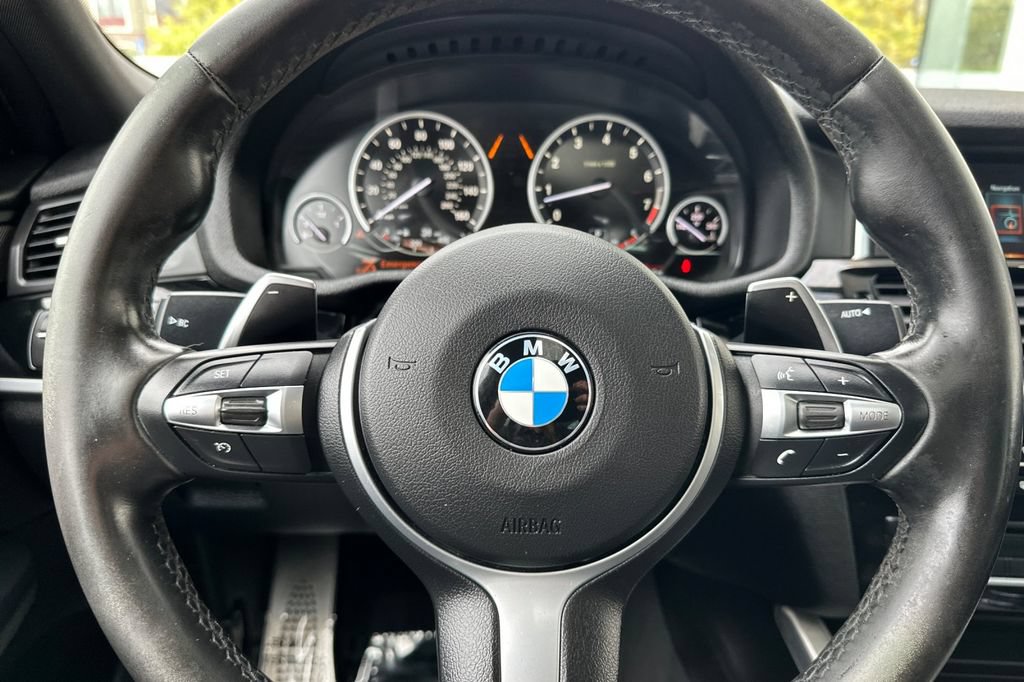 Used 2018 BMW X4 M40i AWD/4WD image 26