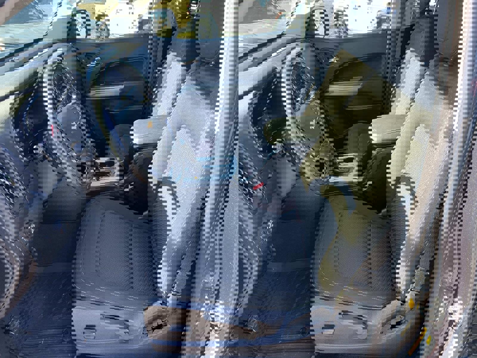 Used 2019 Chevrolet Colorado LT w/ LT Convenience Package image 9