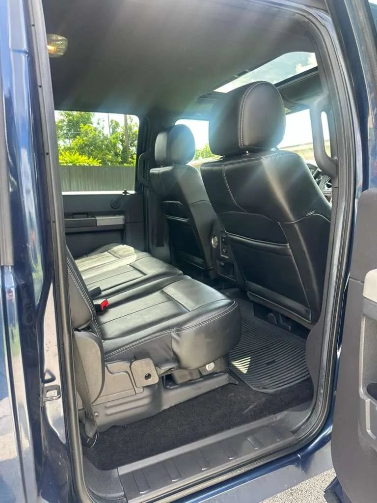 Used 2016 Ford F250 Lariat w/ Lariat Ultimate Package AWD/4WD image 15