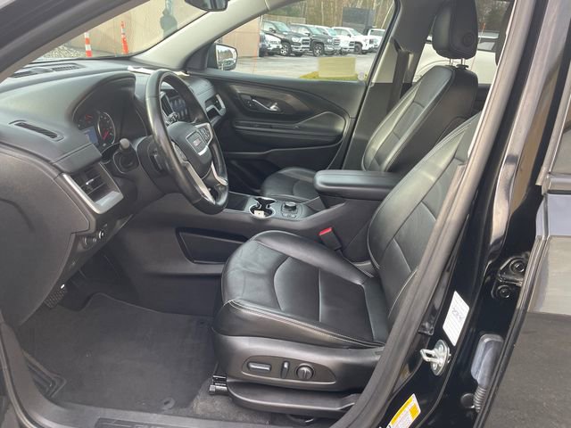 Used 2024 GMC Terrain SLT image 41