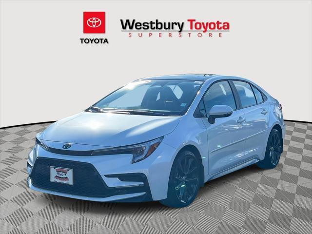 Certified 2025 Toyota Corolla XSE image 5