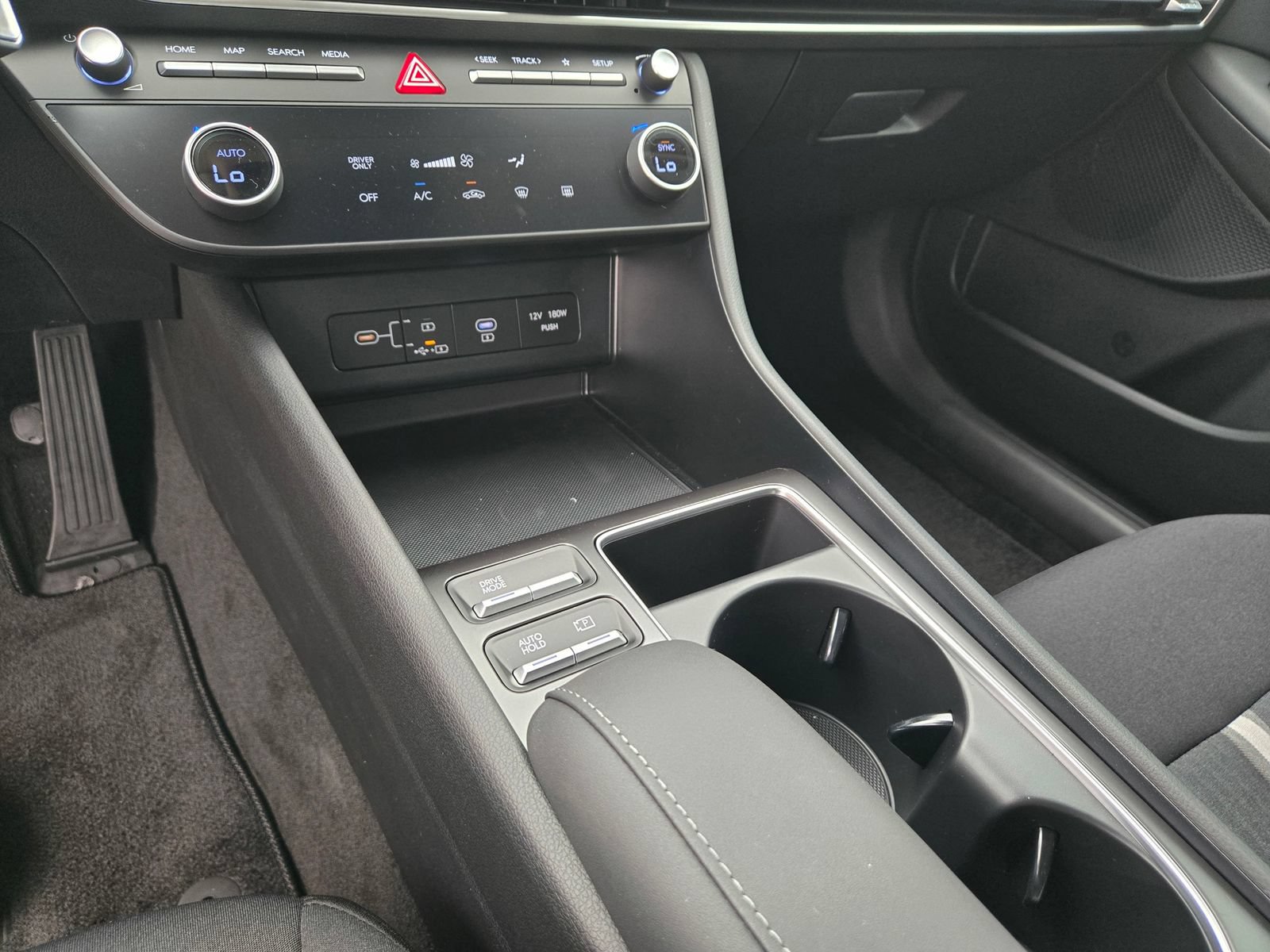 New 2026 Hyundai Sonata Blue FWD image 13