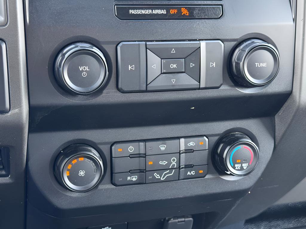Used 2022 Ford F250 XL w/ Power Equipment Group image 26