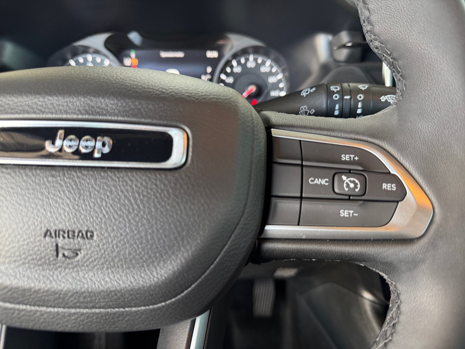 Certified 2026 Jeep Compass Latitude AWD/4WD image 21