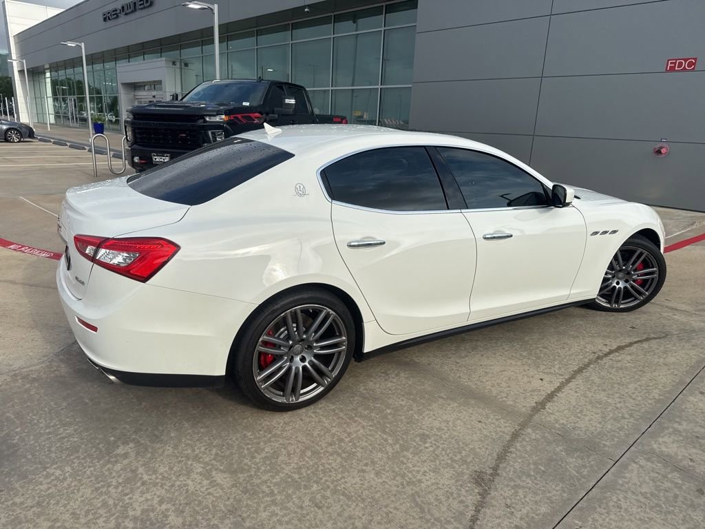 Used 2016 Maserati Ghibli S image 3