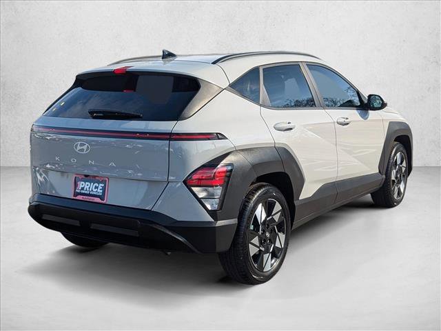 Certified 2025 Hyundai Kona SEL image 5