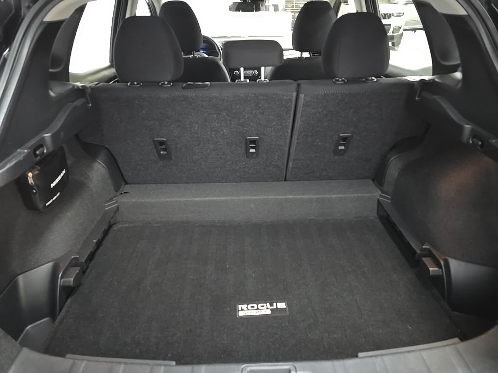 Used 2020 Nissan Rogue Sport S AWD/4WD image 11