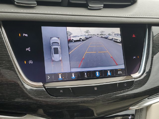 Certified 2020 Cadillac XT6 Premium Luxury AWD/4WD image 28