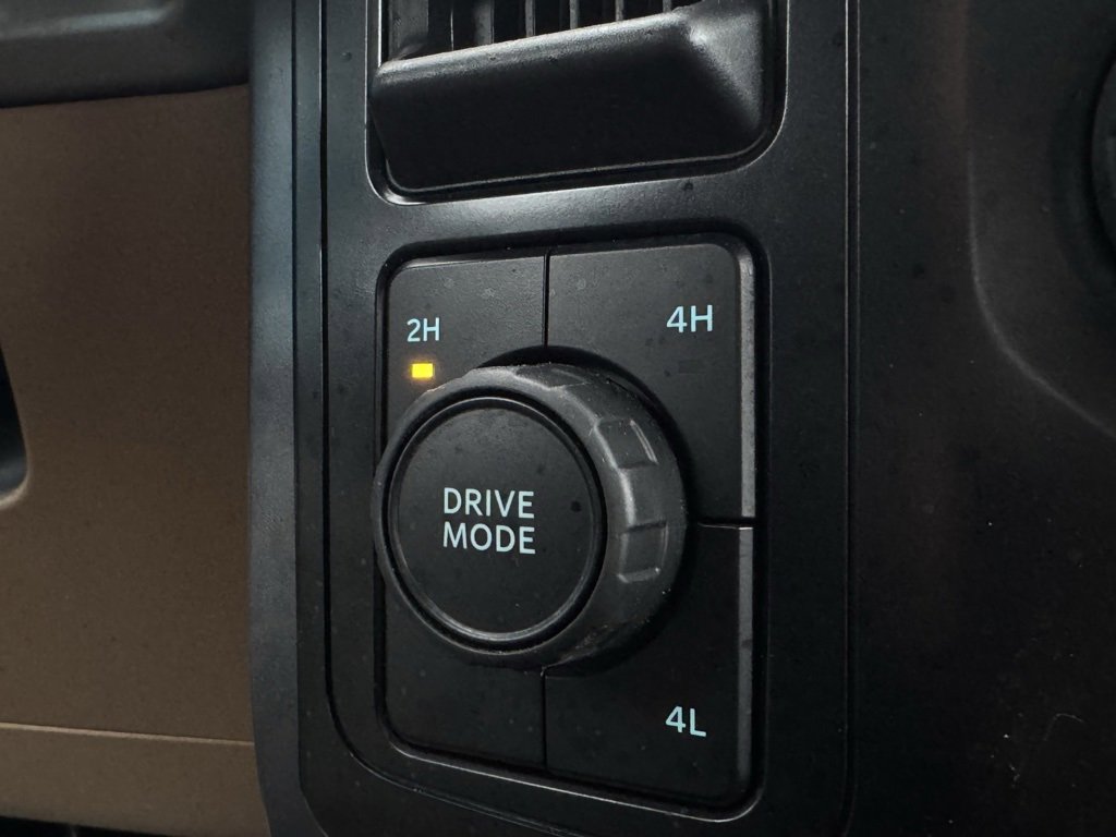 Used 2023 Ford F150 XLT image 25