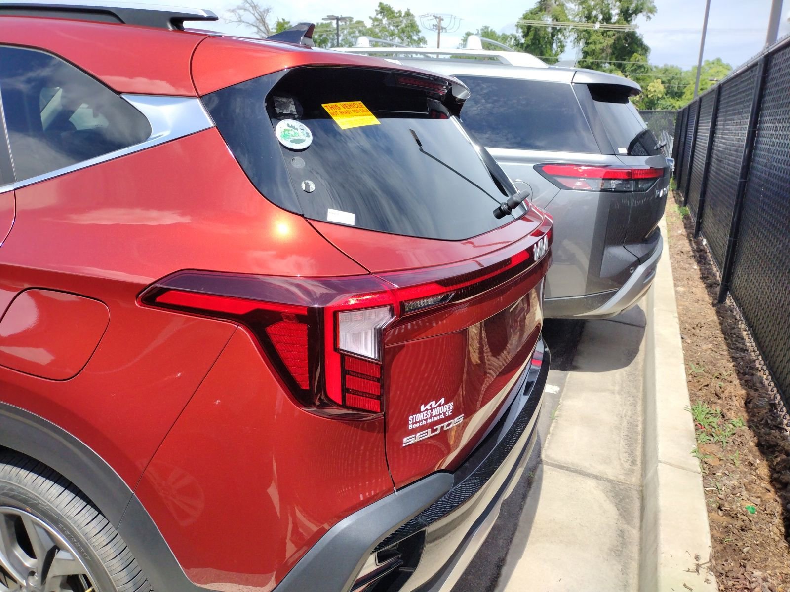 Used 2024 Kia Seltos S FWD image 4