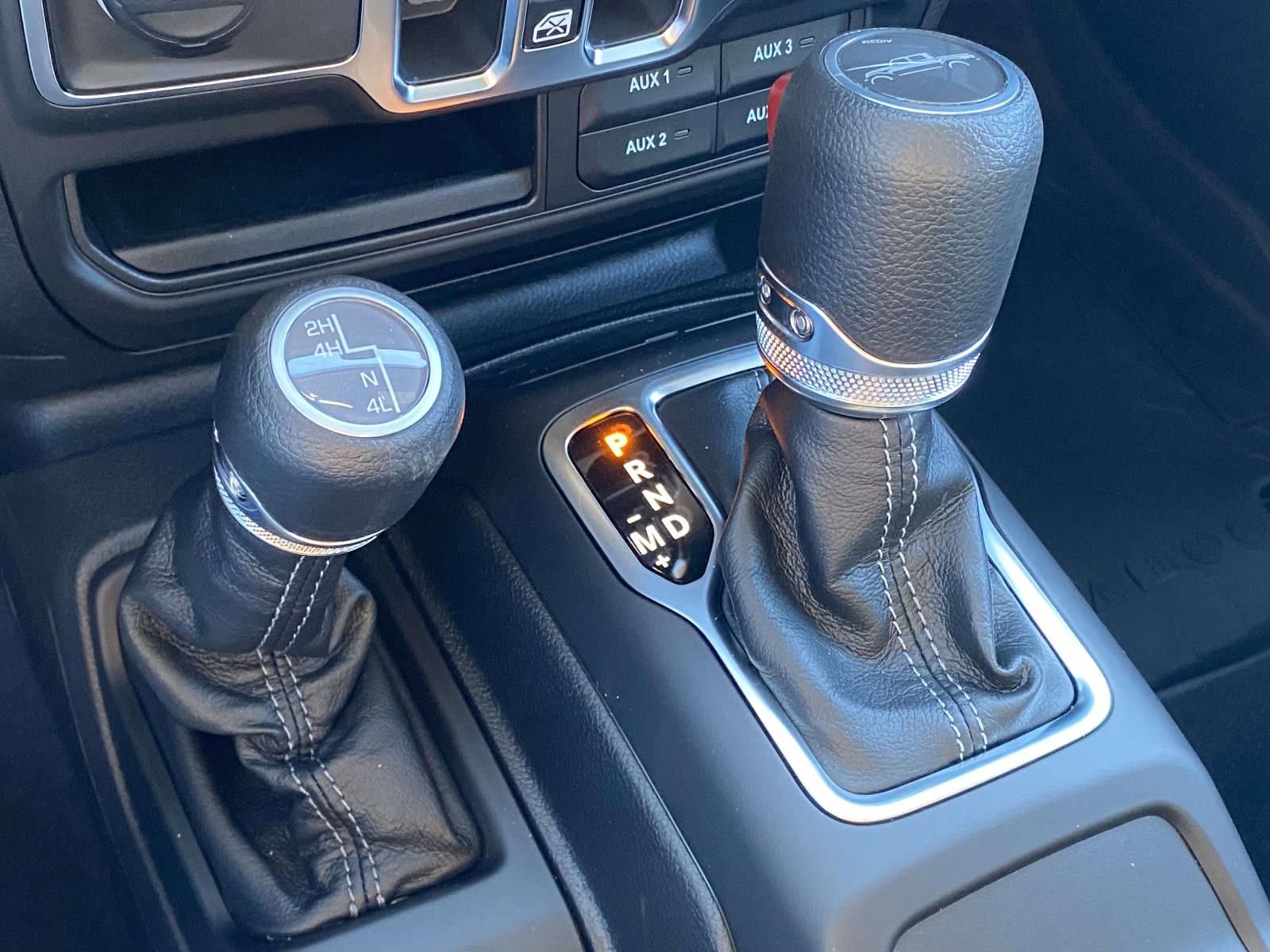 New 2026 Jeep Gladiator Sport AWD/4WD image 29