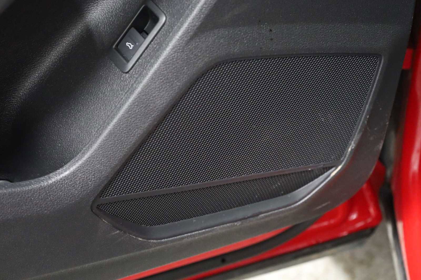 Used 2020 Audi Q3 2.0T Premium Plus w/ Premium Plus Package image 17