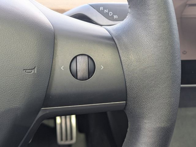 Used 2023 Tesla Model 3 Performance image 27