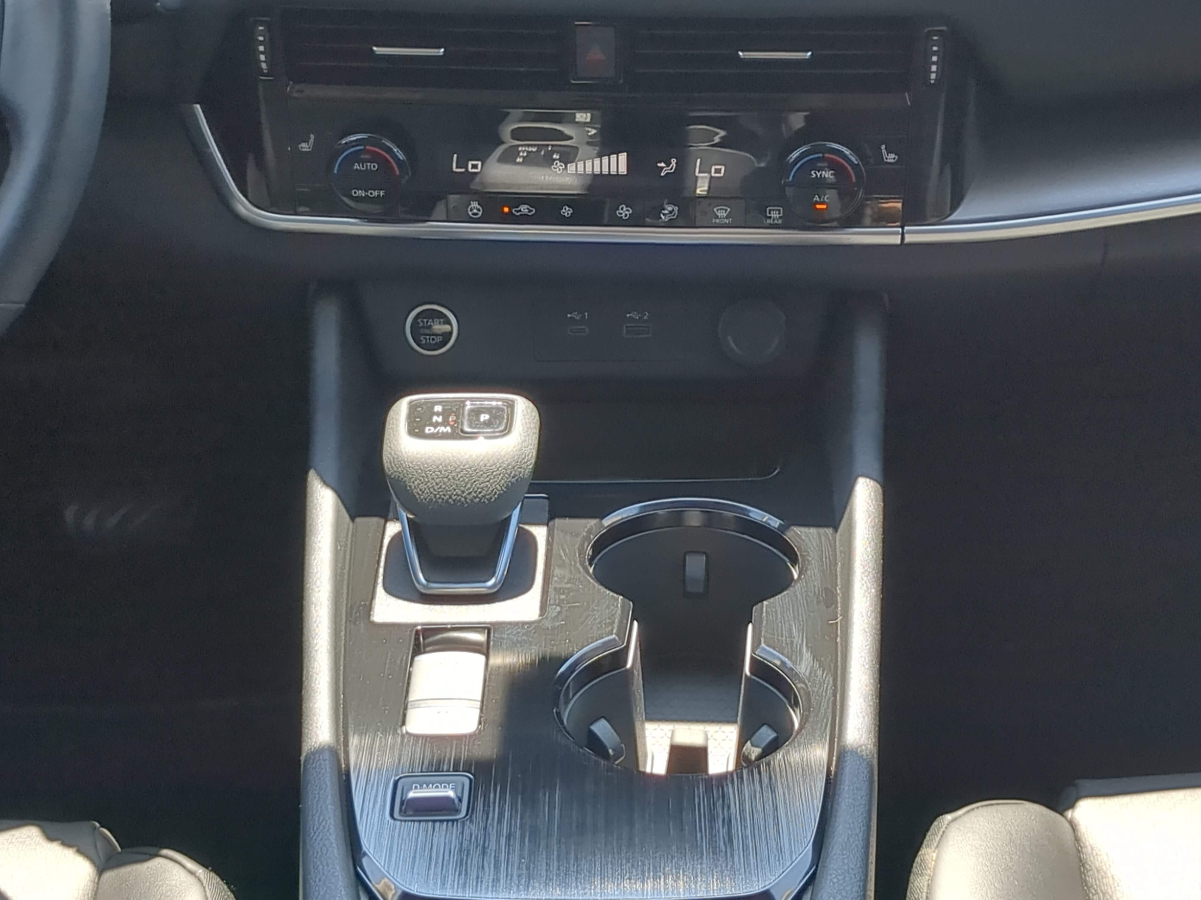 Used 2021 Nissan Rogue SV w/ Premium Package FWD image 17