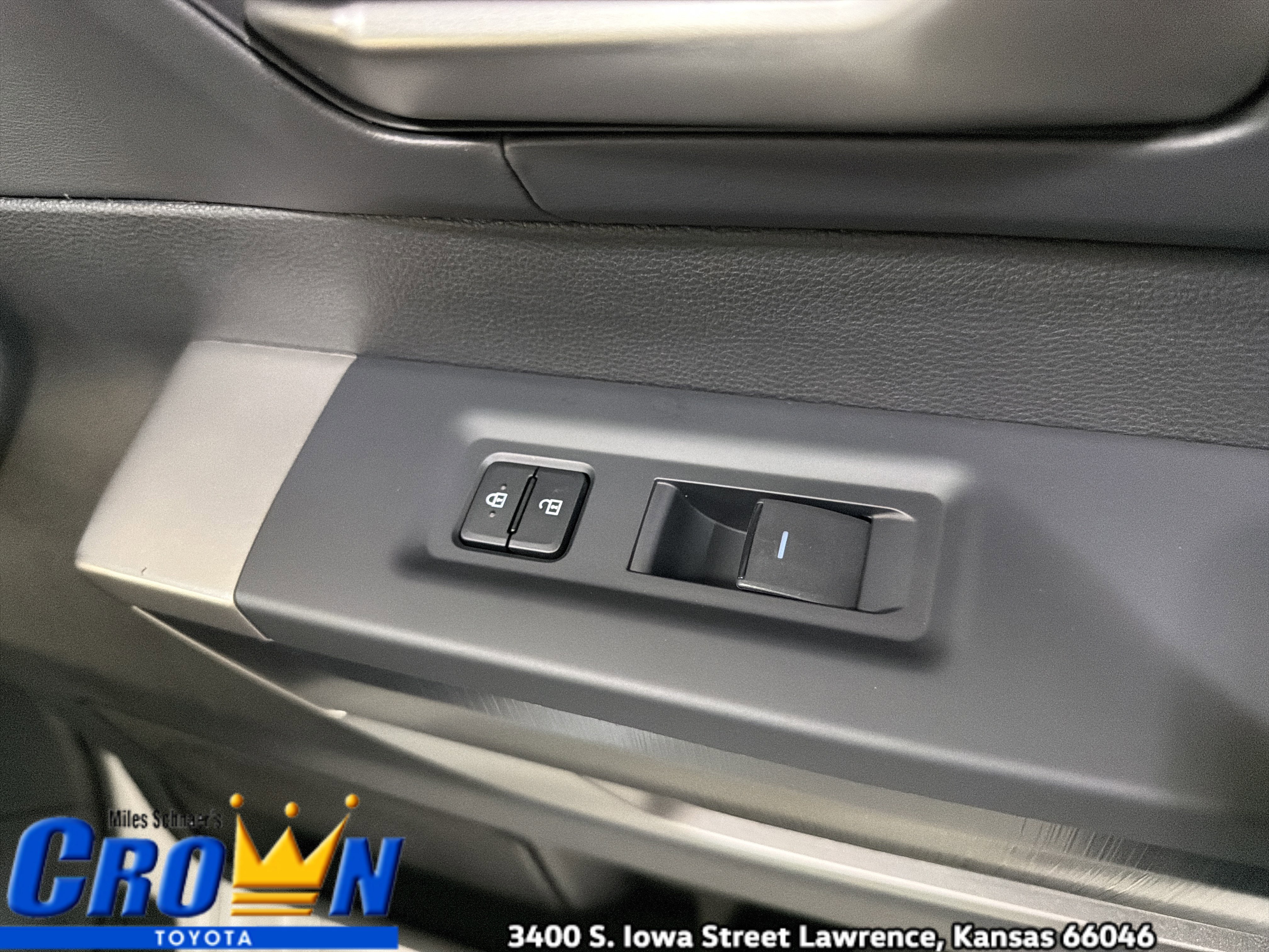 New 2026 Toyota Sequoia Platinum image 40