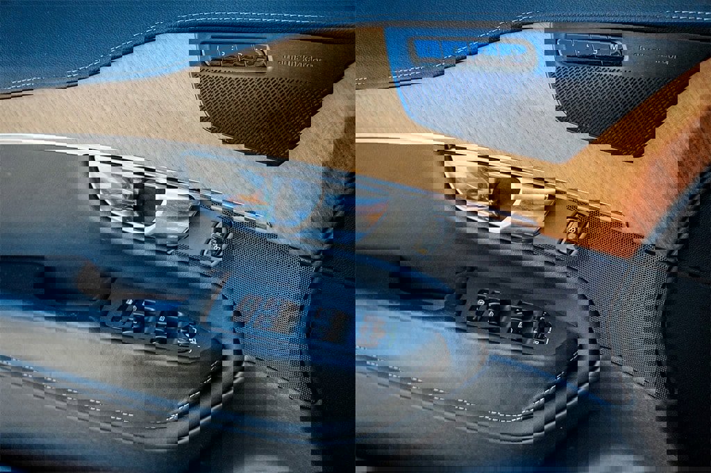 Used 2020 Volvo XC90 T8 Inscription image 21