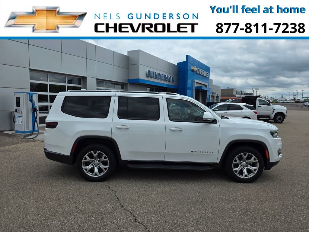 Used 2022 Jeep Wagoneer Series II AWD/4WD image 6