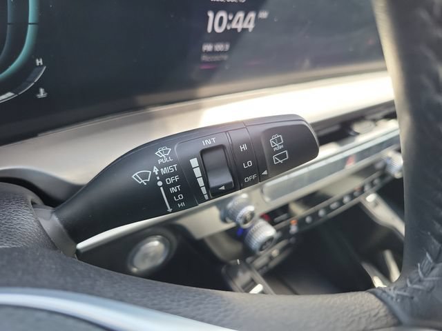 Used 2025 Kia Telluride S FWD image 29