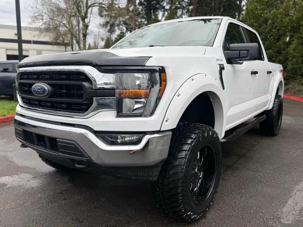 Used 2023 Ford F150 XLT w/ Trailer Tow Package image 8