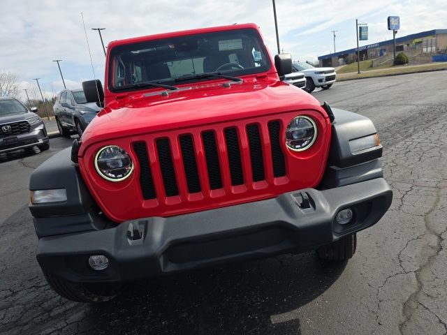 Used 2023 Jeep Wrangler Unlimited Sport w/ Sun And Sound Package AWD/4WD image 11