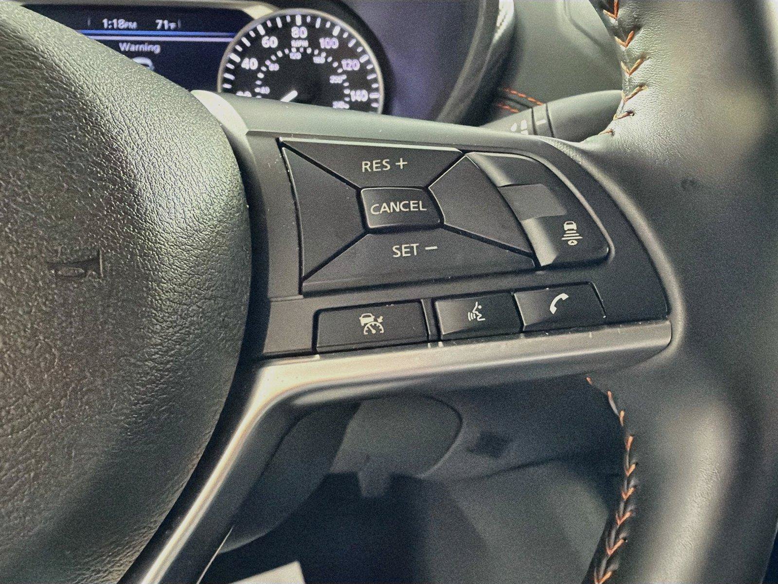 Used 2025 Nissan Sentra SR FWD image 40