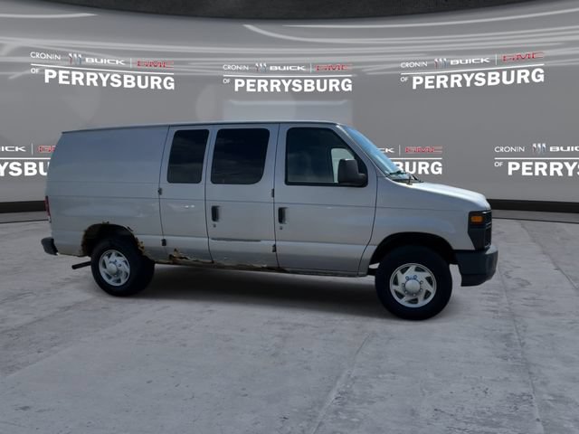 Used 2013 Ford E-250 and Econoline 250 w/ Commercial Cargo Van Pkg RWD image 9