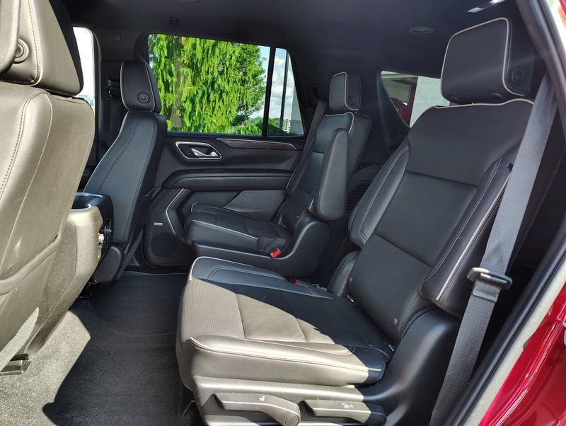 Certified 2021 Chevrolet Tahoe Premier AWD/4WD image 18