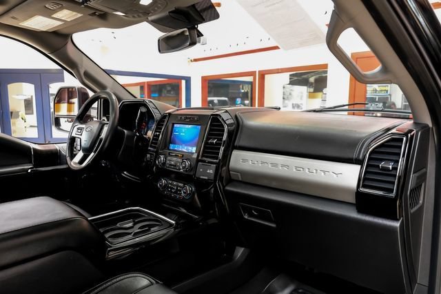 Used 2021 Ford F250 Lariat w/ Lariat Ultimate Package AWD/4WD image 15