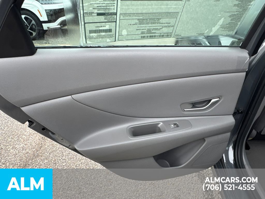 Used 2026 Hyundai Elantra Sport FWD image 14