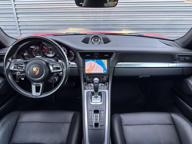 Certified 2017 Porsche 911 Carrera RWD image 18
