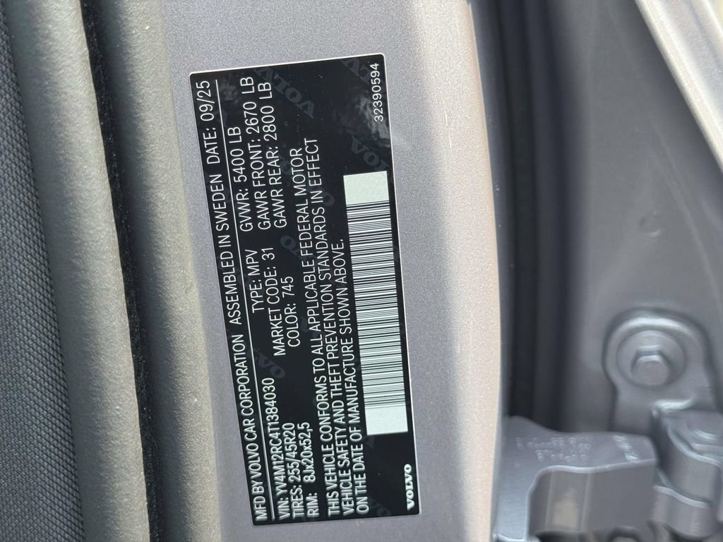 Certified 2026 Volvo XC60 B5 Plus w/ Protection Package Premier AWD/4WD image 16