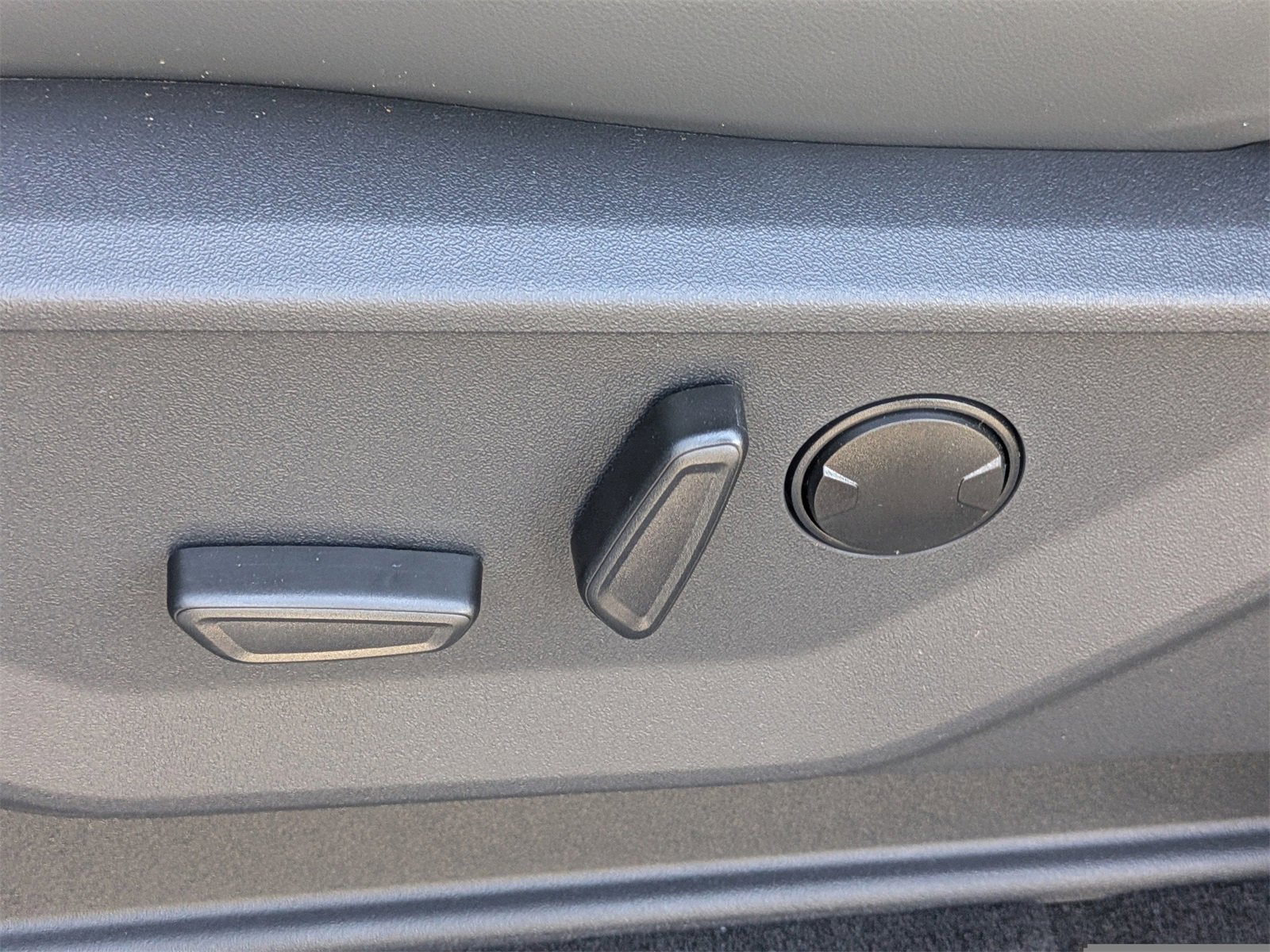 New 2025 Ford Expedition Max Active image 25